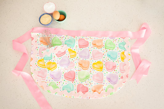Sprinkle Macaron Half Apron