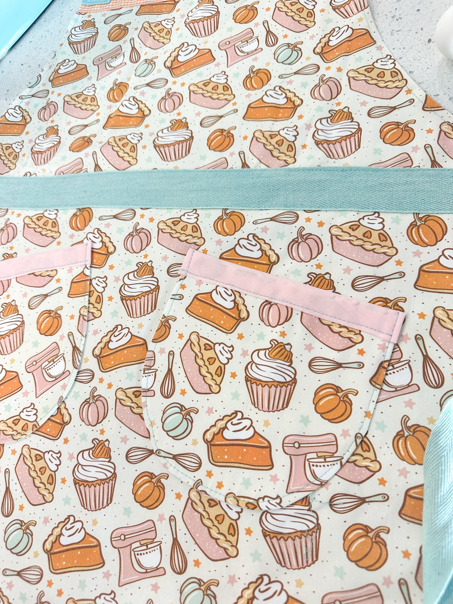 Pumpkin Pie Apron - Adult
